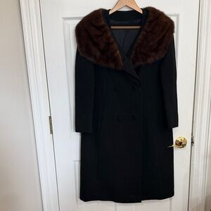 Vintage Black Wool Coat with Brown Mink Fur Collar